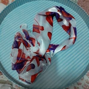 Red hat scarf to go around hats